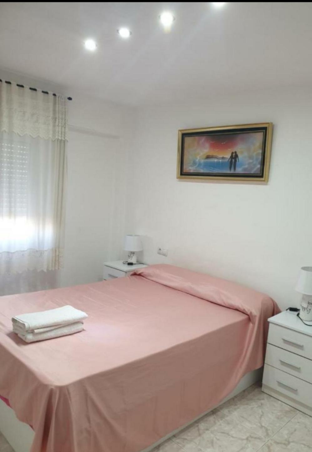 Rooms Nice And Quite Valencia Eksteriør bilde